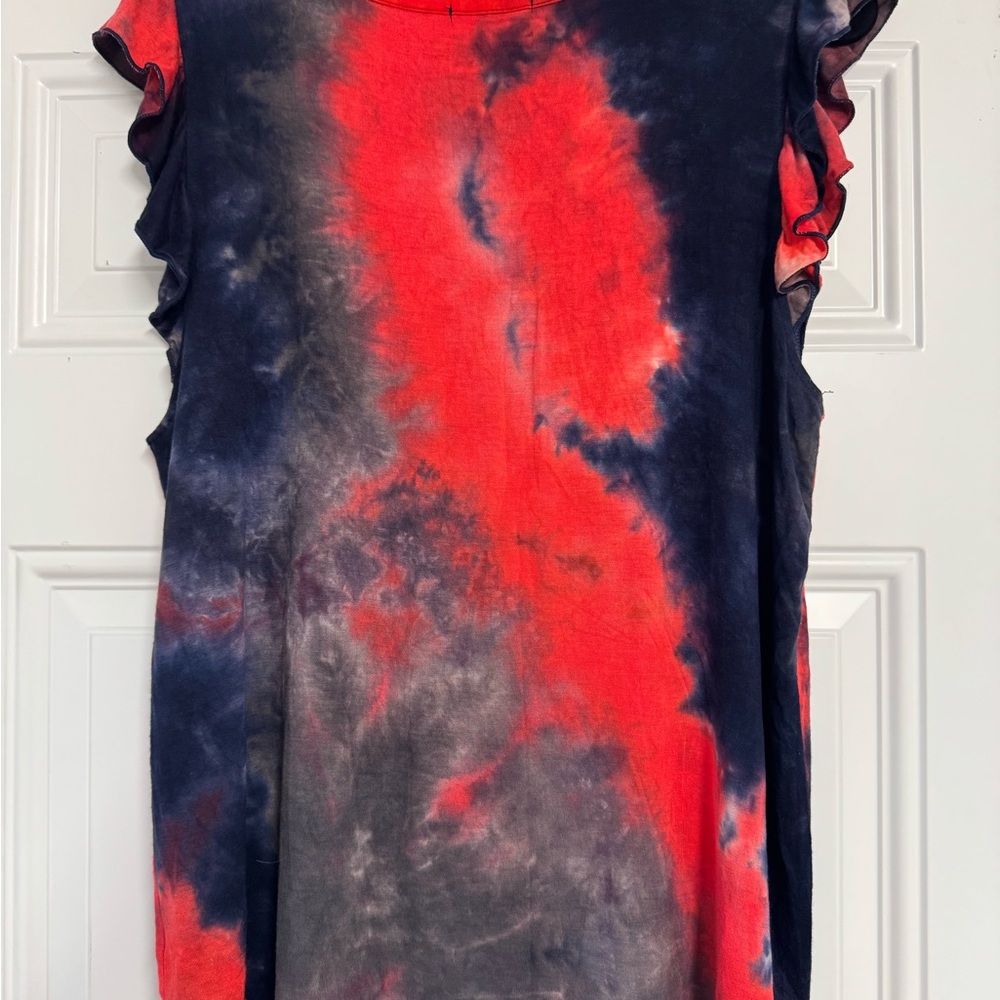 Cha Cha Vente Red and Blue Tie-Dye Ruffle Top - Picture 3 of 4